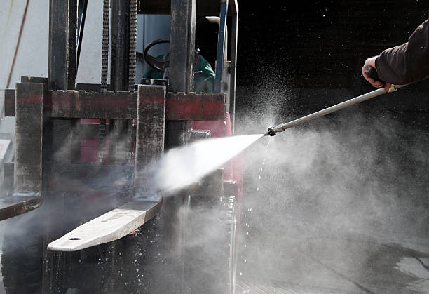 Post-Construction Pressure Washing in West Little River, FL
